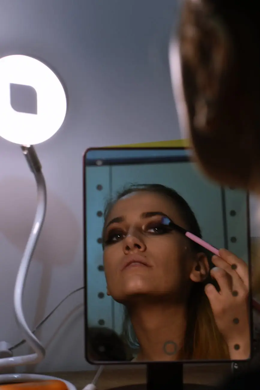 A Revolução Digital da Vaidade: Como a Tecnologia Está Redefinindo o Conceito de Beleza