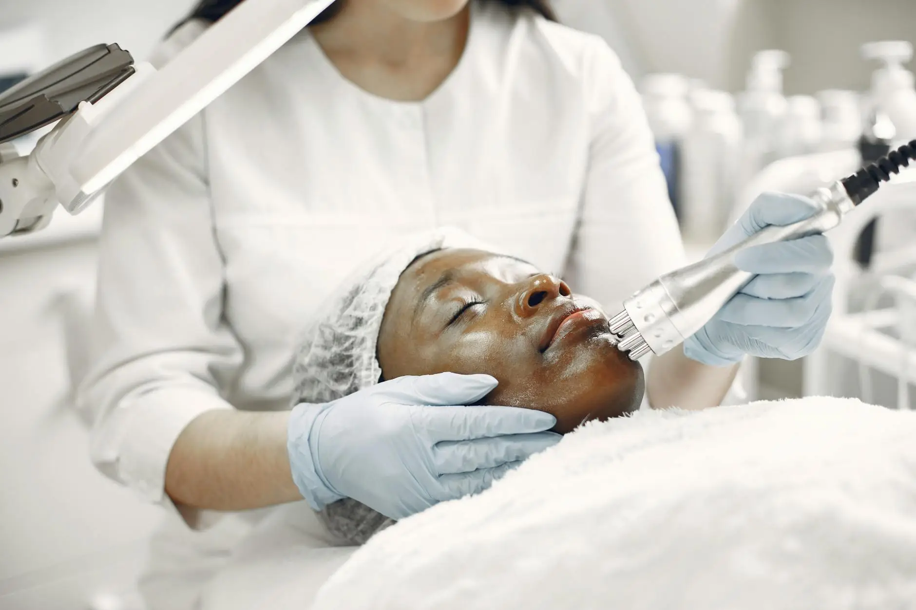 O Papel da Dermatologia Médica como Parceira de Estilo