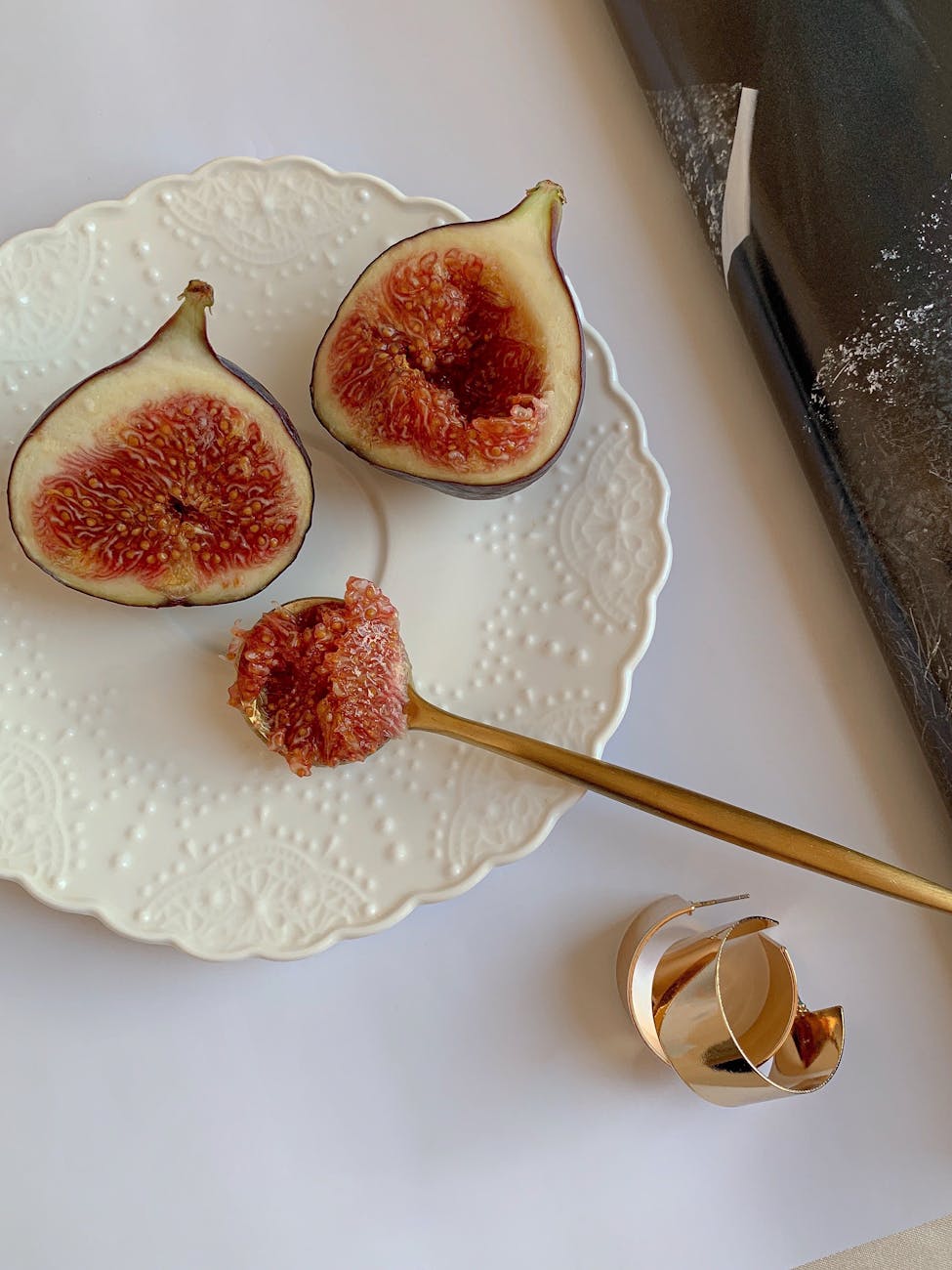 Gastronomia Minimalista: O Ritual da Dieta Ancestral