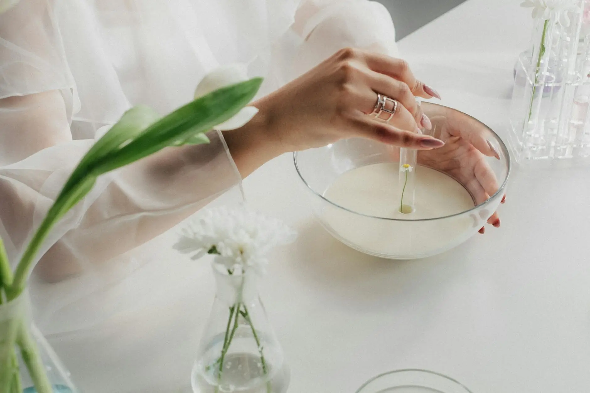 Neurocosmética: O Elo Perdido Entre Mente e Derme