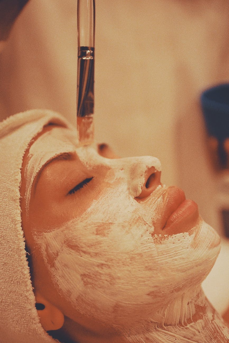 Beleza e Bem-Estar em Casa: O Guia Definitivo da Vogue Brasil para o Spa do Futuro