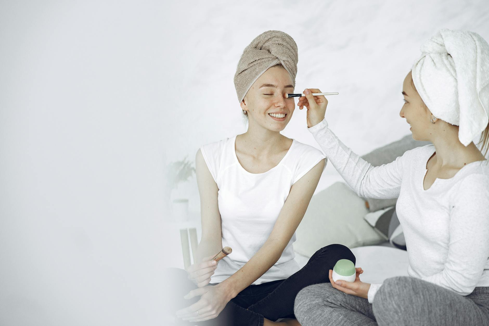 Guia Definitivo de Skincare: A Ciência e a Prática para uma Pele Radiante e Saudável