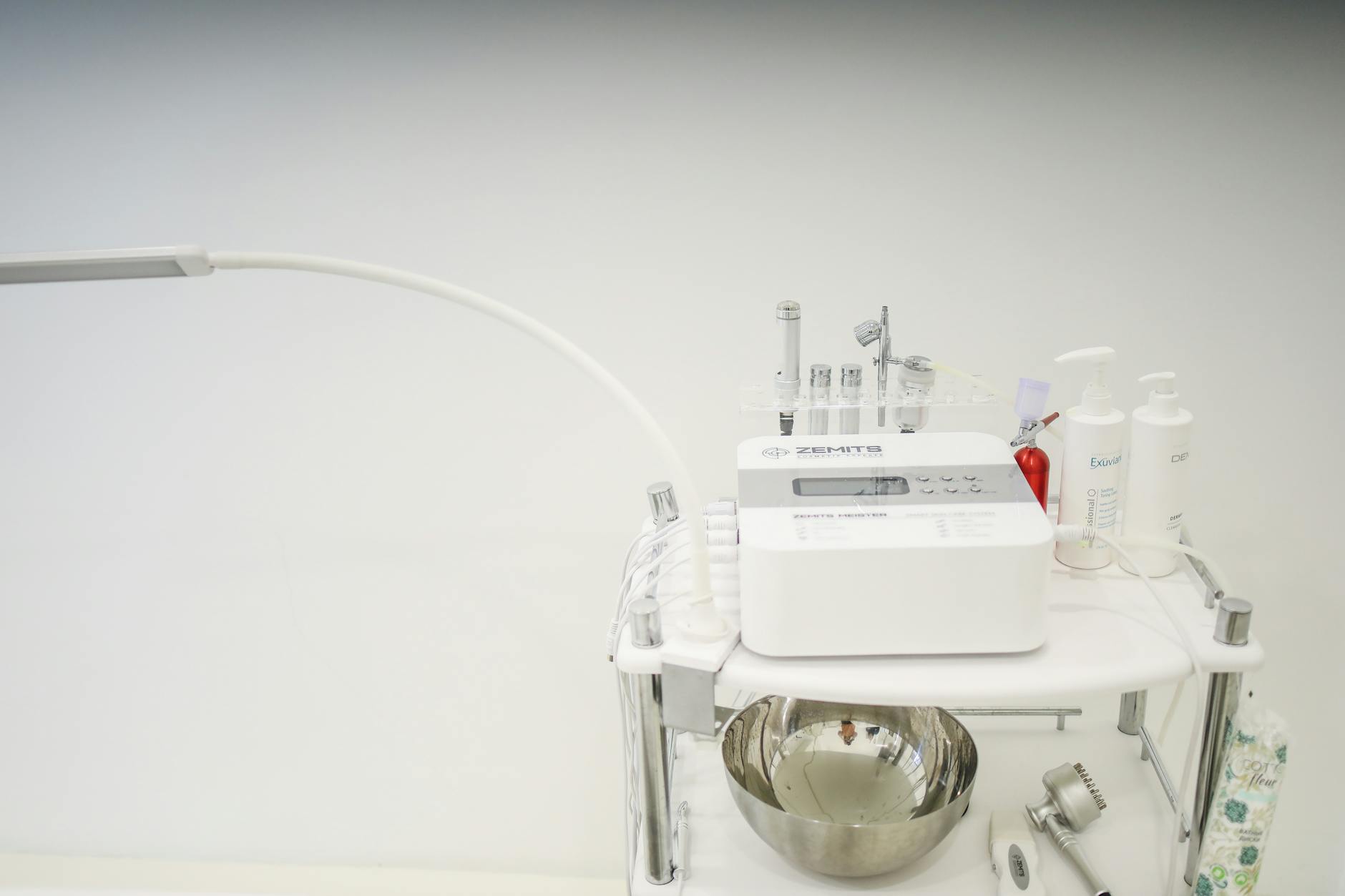 Skincare na Era Moderna: Um Guia Científico e Prático para Todas as Idades