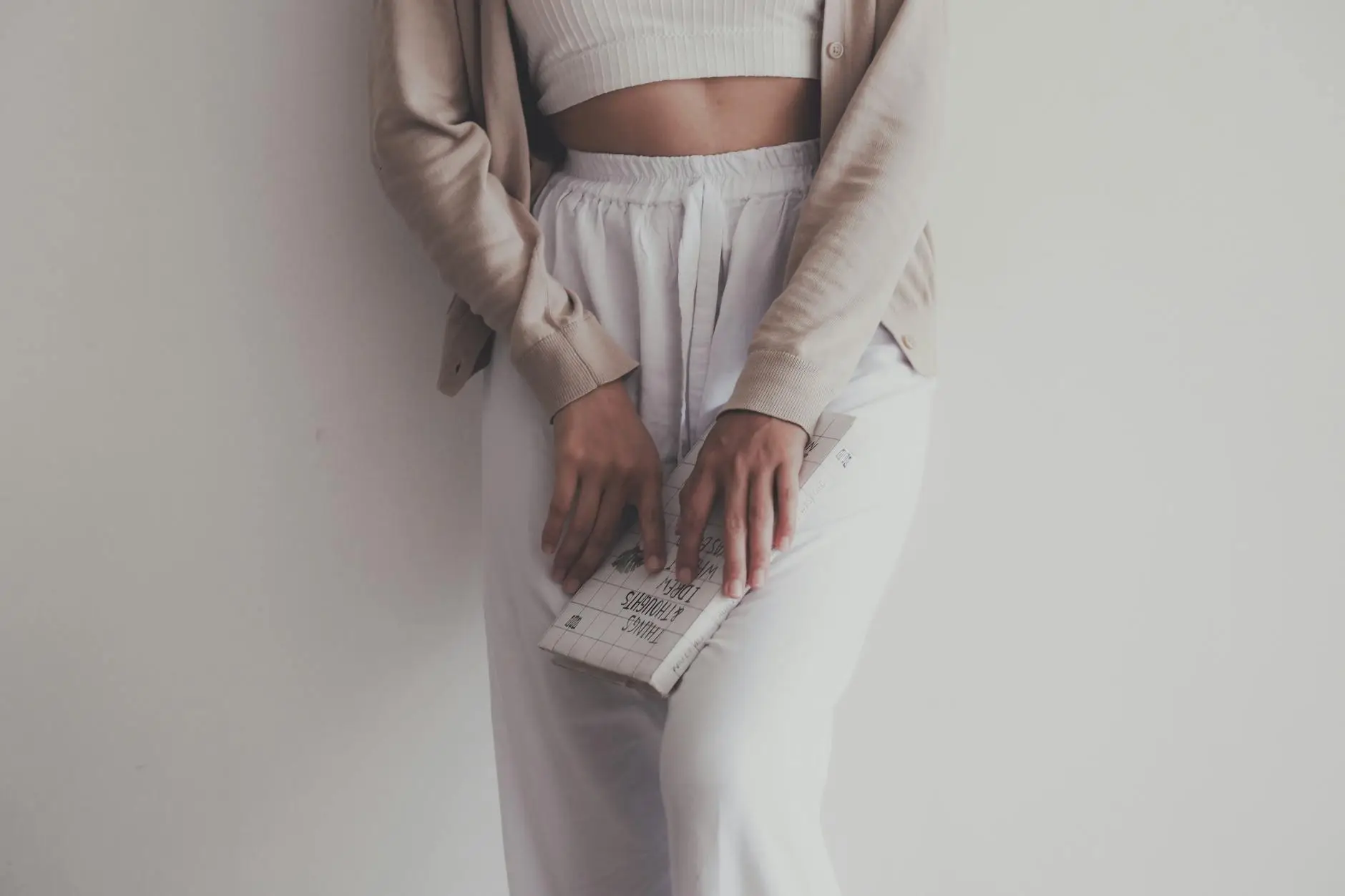Moda Feminina 2026: O Guia Definitivo das Tendências que Vão Dominar o Seu Guarda-Roupa