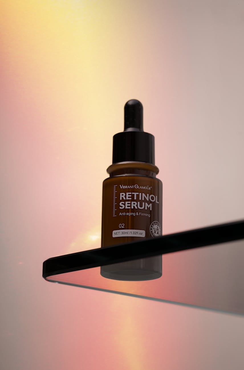 Ácido Hialurônico e Retinol: Guia Definitivo de Combinações Seguras