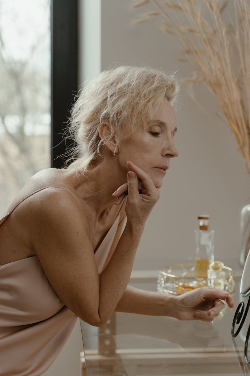 A Estética Ageless: Ciência, Maturidade e Autoconfiança