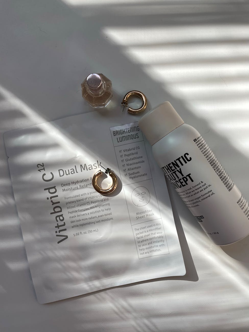 Clean Girl Aesthetic: A Ciência da Pele Glow Minimalista