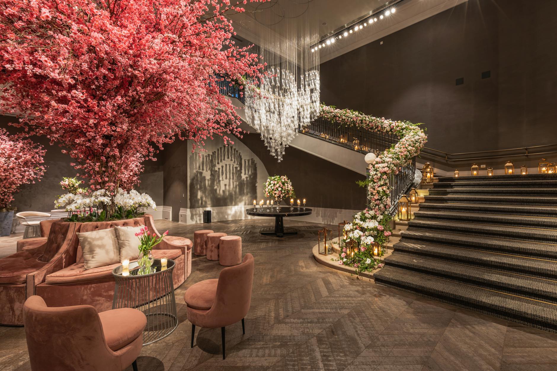 A Estética da Celebração: Curadoria, Luxo e Design de Eventos
