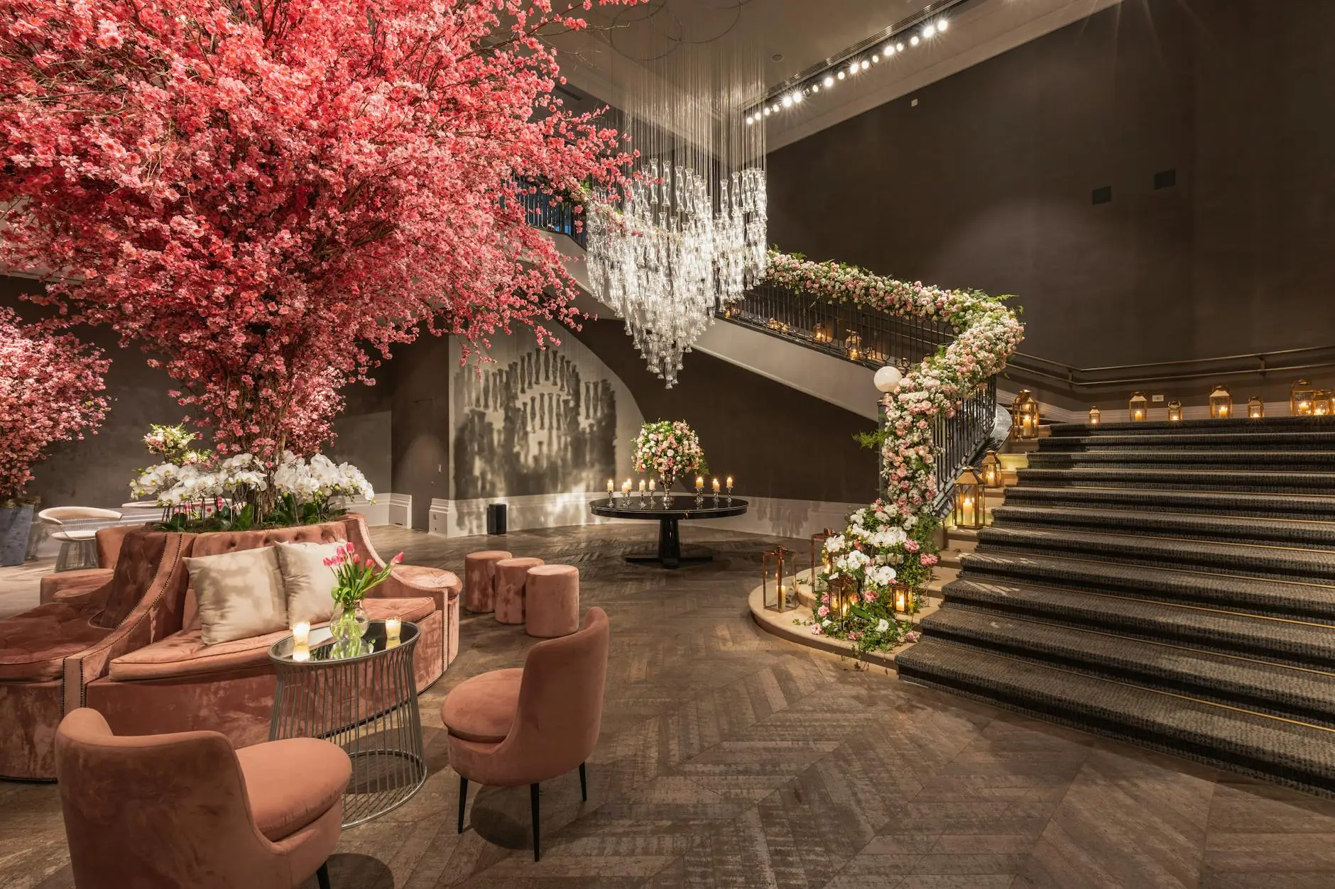 A Ciência da Estética: Luxo e Branding em Eventos Virais