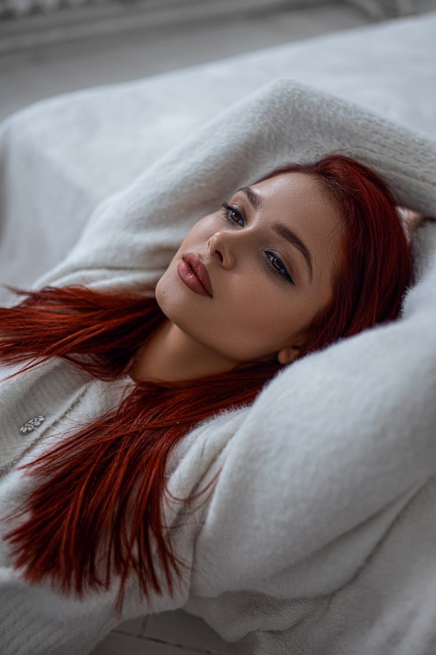 A Assinatura Estética de Marina Ruy Barbosa: Ciência e Glow
