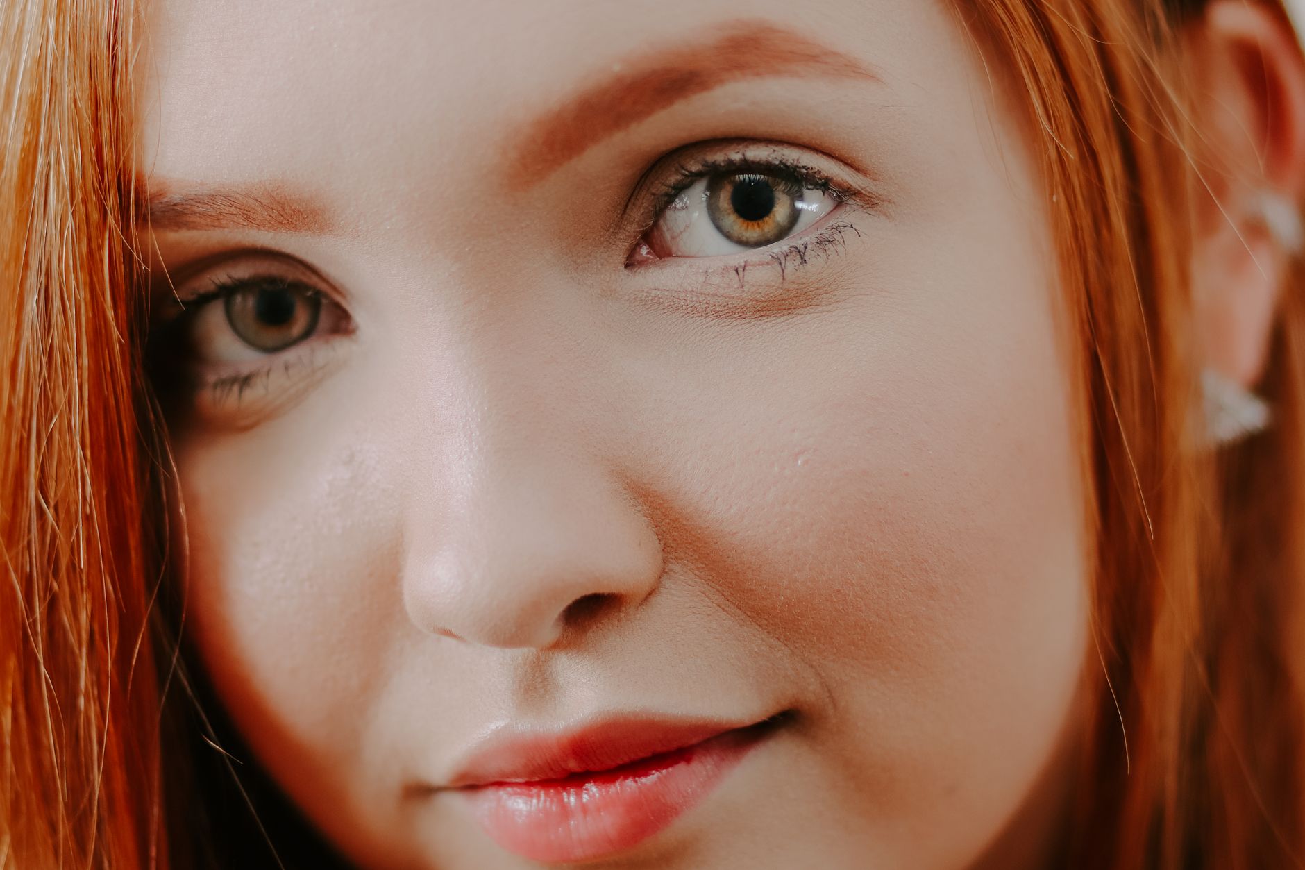 A Ciência por Trás da Assinatura Visual de Marina Ruy Barbosa