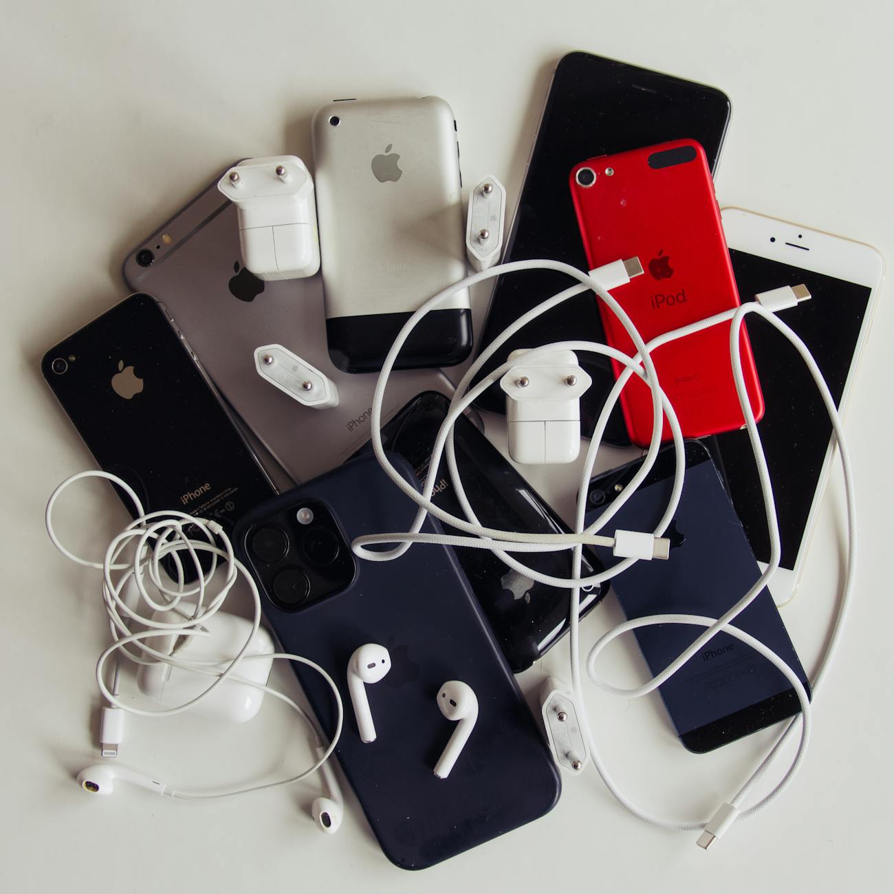 Beleza 2.0: Como Famosas Transformam a Pele com Tech Gadgets