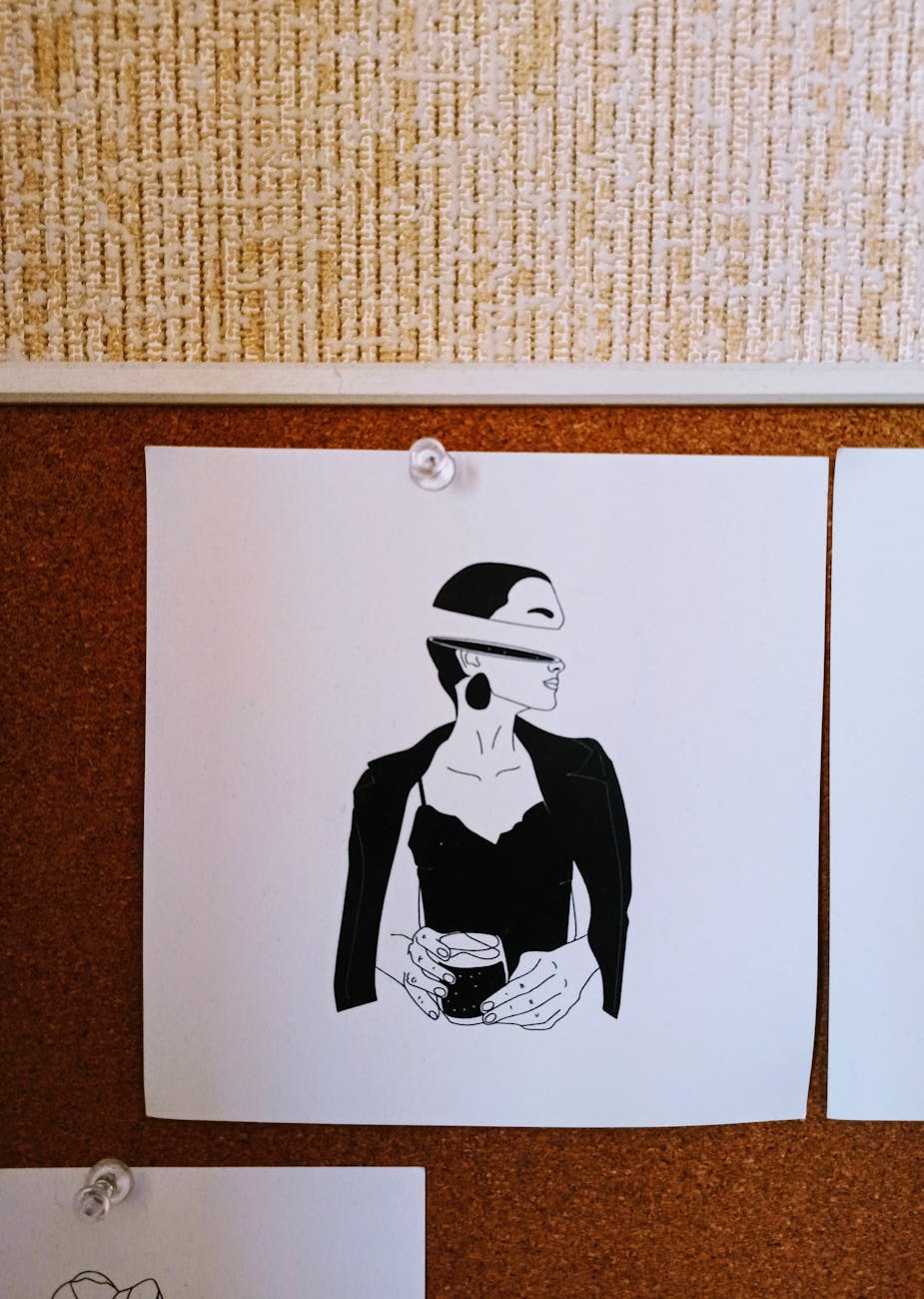 Marjane Satrapi: O Minimalismo Chic Que VOCÊ Precisa AGORA!