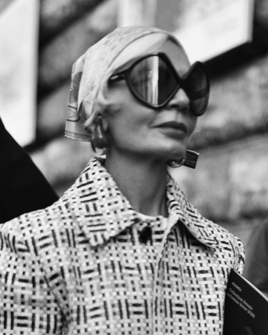 Ícones da Cultura Pop: A Essência Retro na Moda e Beleza Atual