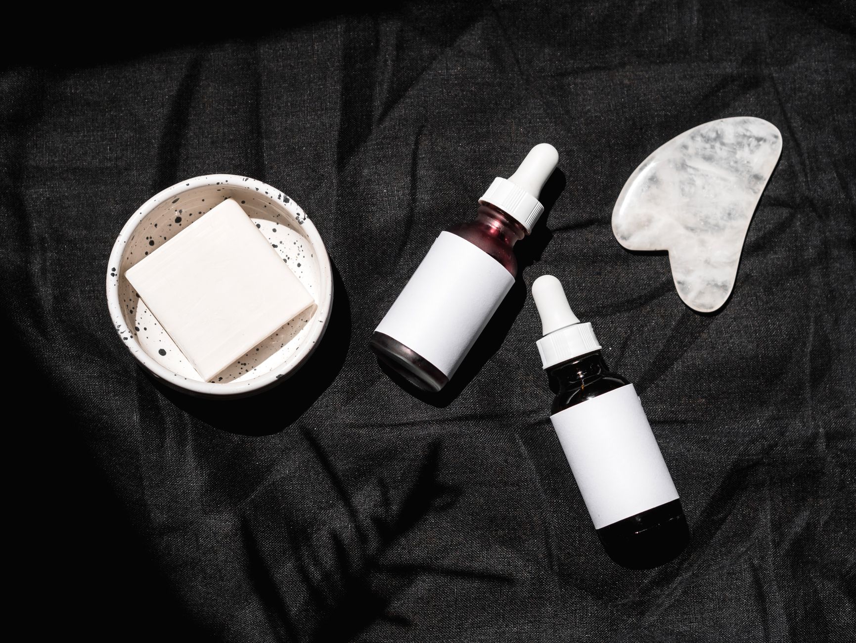Guia de Layering: Como Combinar Ativos e Cronograma Skincare