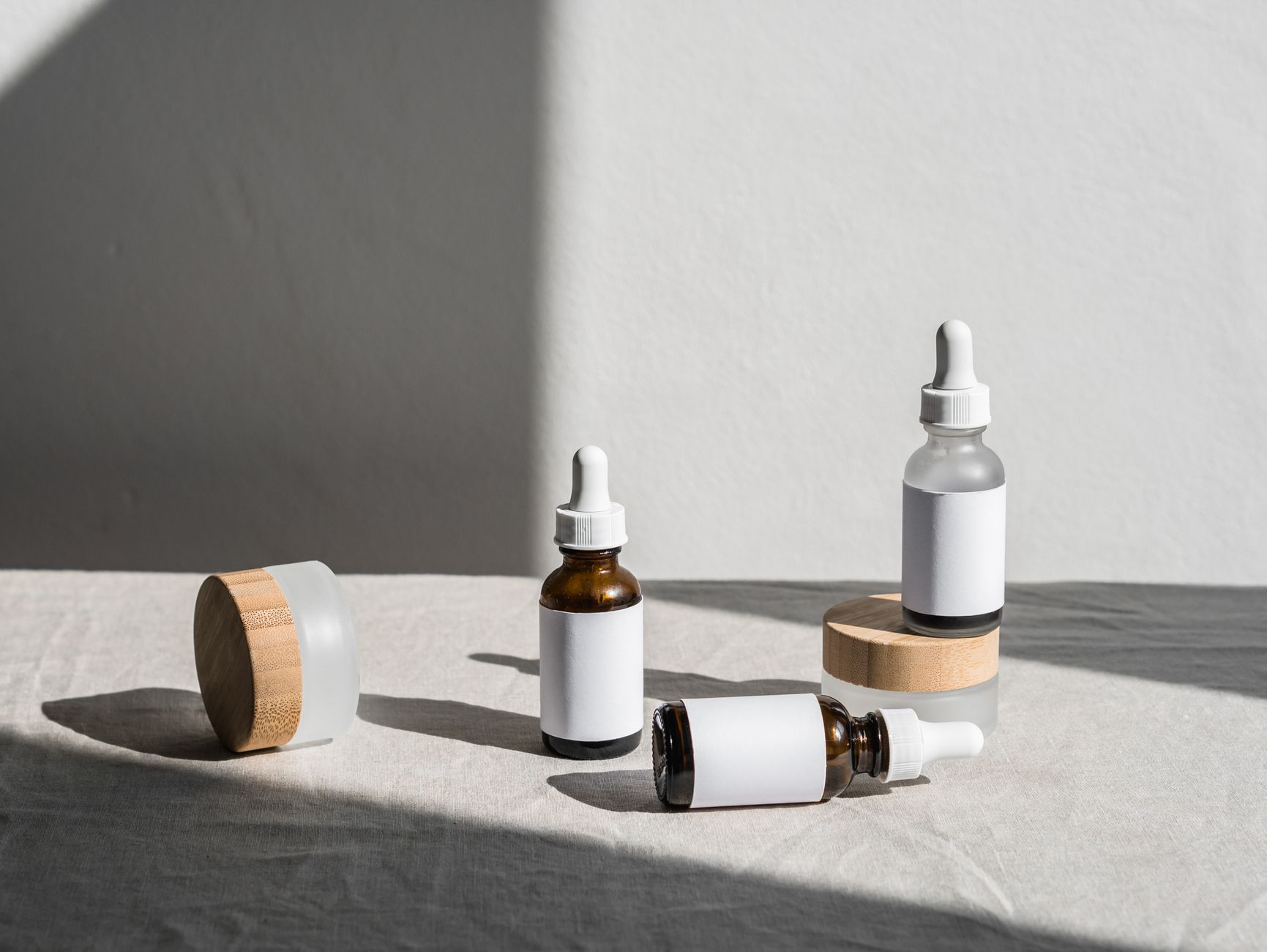 Layering e Cronograma Skincare: O Guia de Combinação