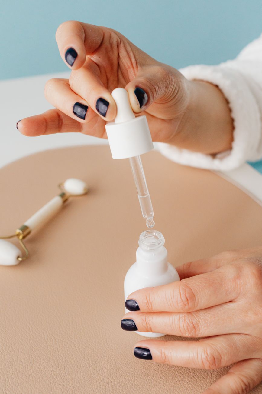 Layering de Ativos: Como Combinar Skincare com Segurança