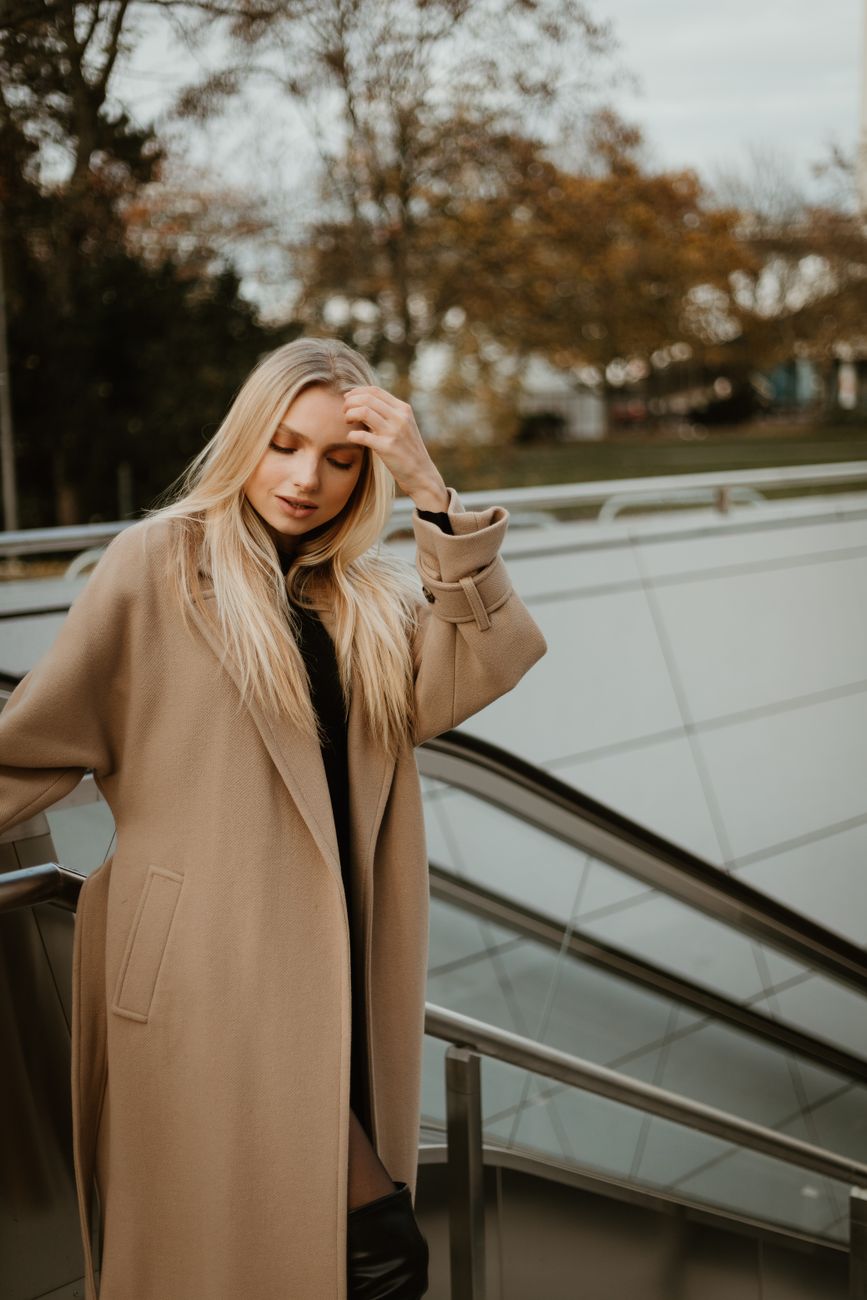 A Estética Effortless Chic de Gabz: Ciência e Estilo