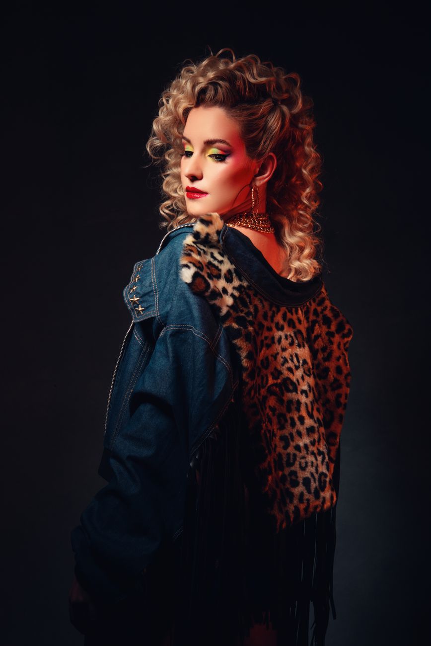 Rock Glam Bonnie Tyler: De 80s ao Luxo 2026! Trend Viral