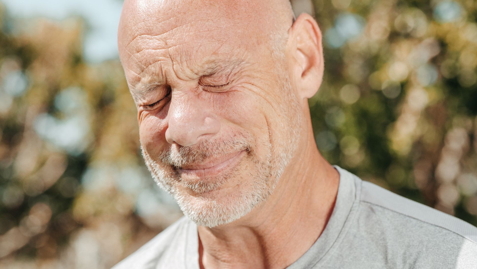 A Harmonia Facial Masculina: Guia Essencial de Autocuidado