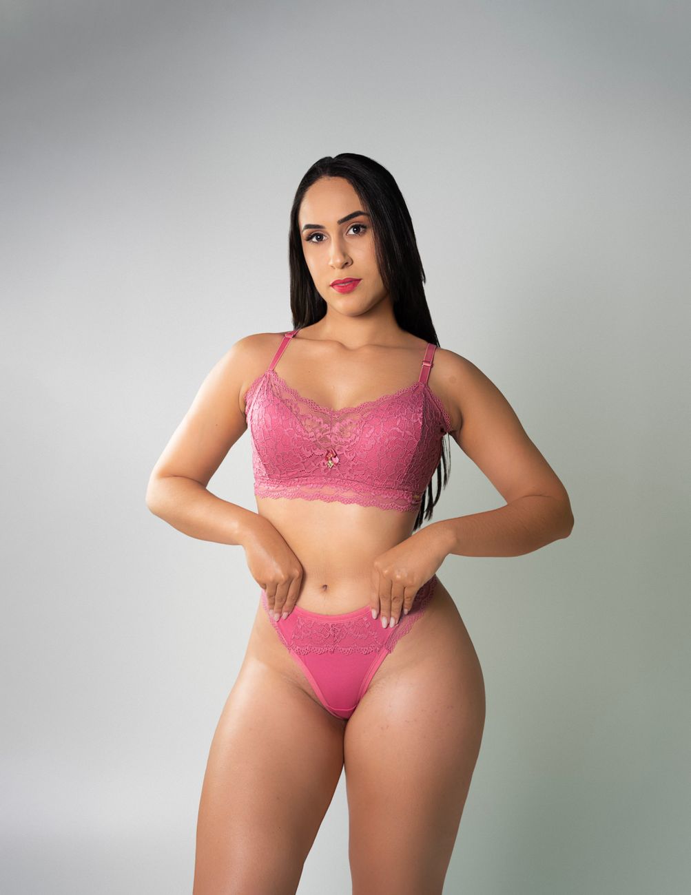 Thais Carla: Lingerie, Empoderamento e Sua Estética AGORA!