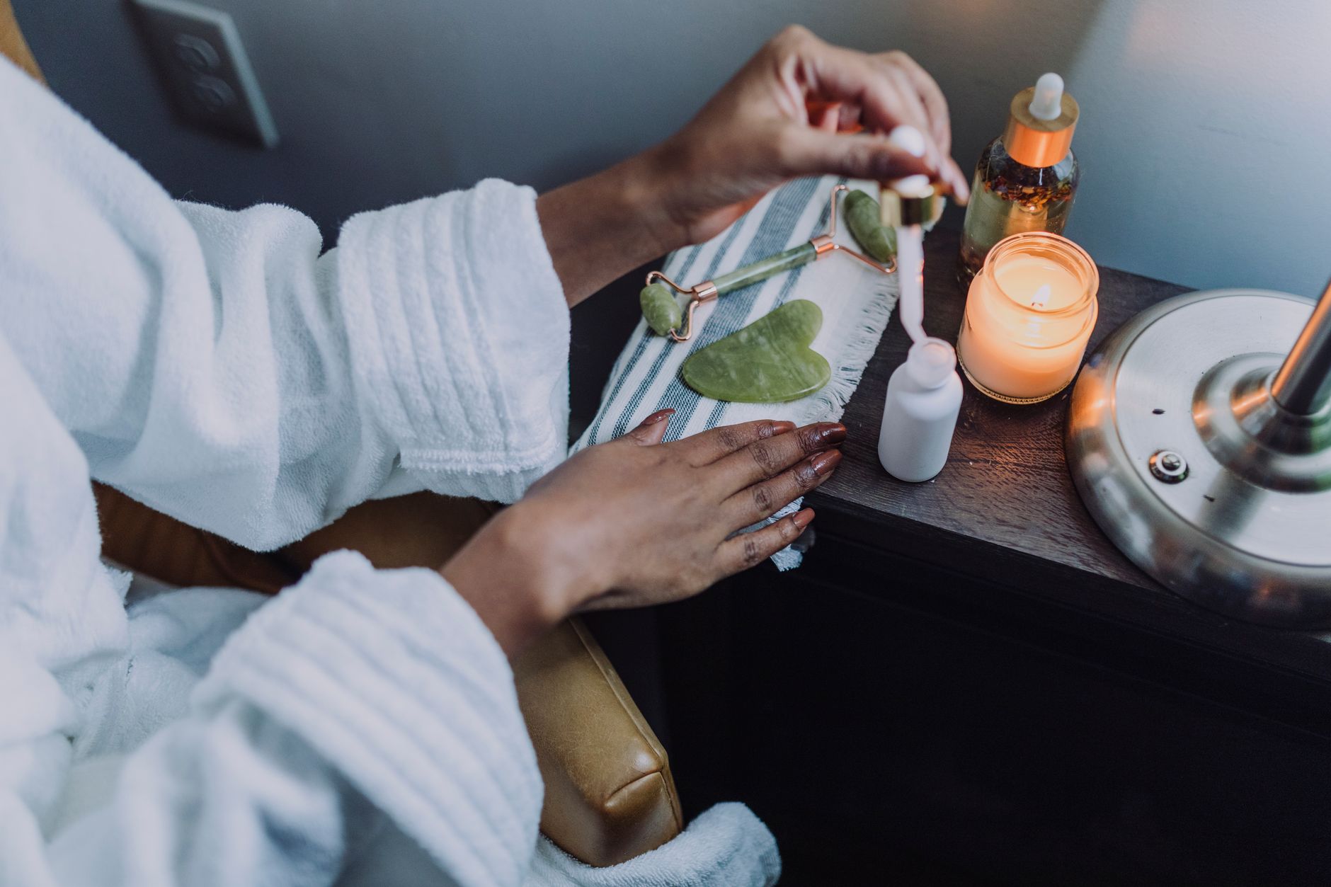 Protocolo de Alta Performance: O Skincare Pós-Exaustão Anitta
