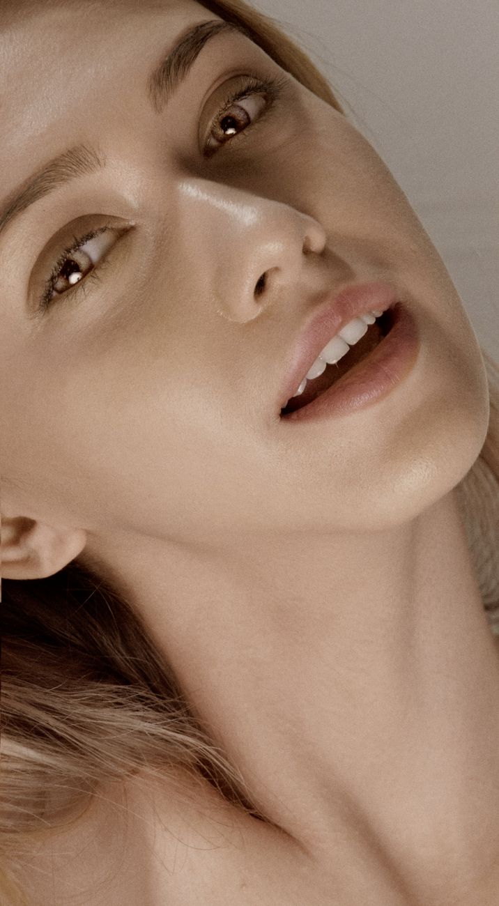 Clean Girl Aesthetic: Guia Definitivo da Pele Natural e Luminosa