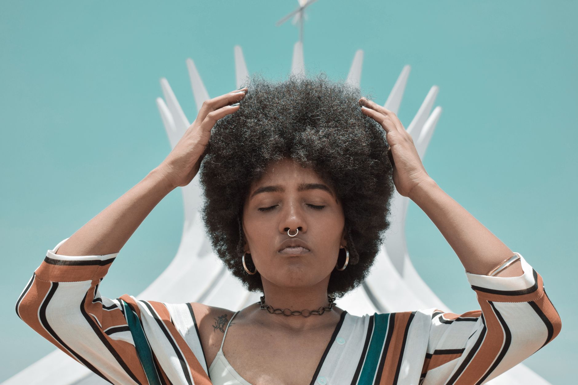 Cabelo & Estética: Guia Definitivo da Autoafirmação Geracional