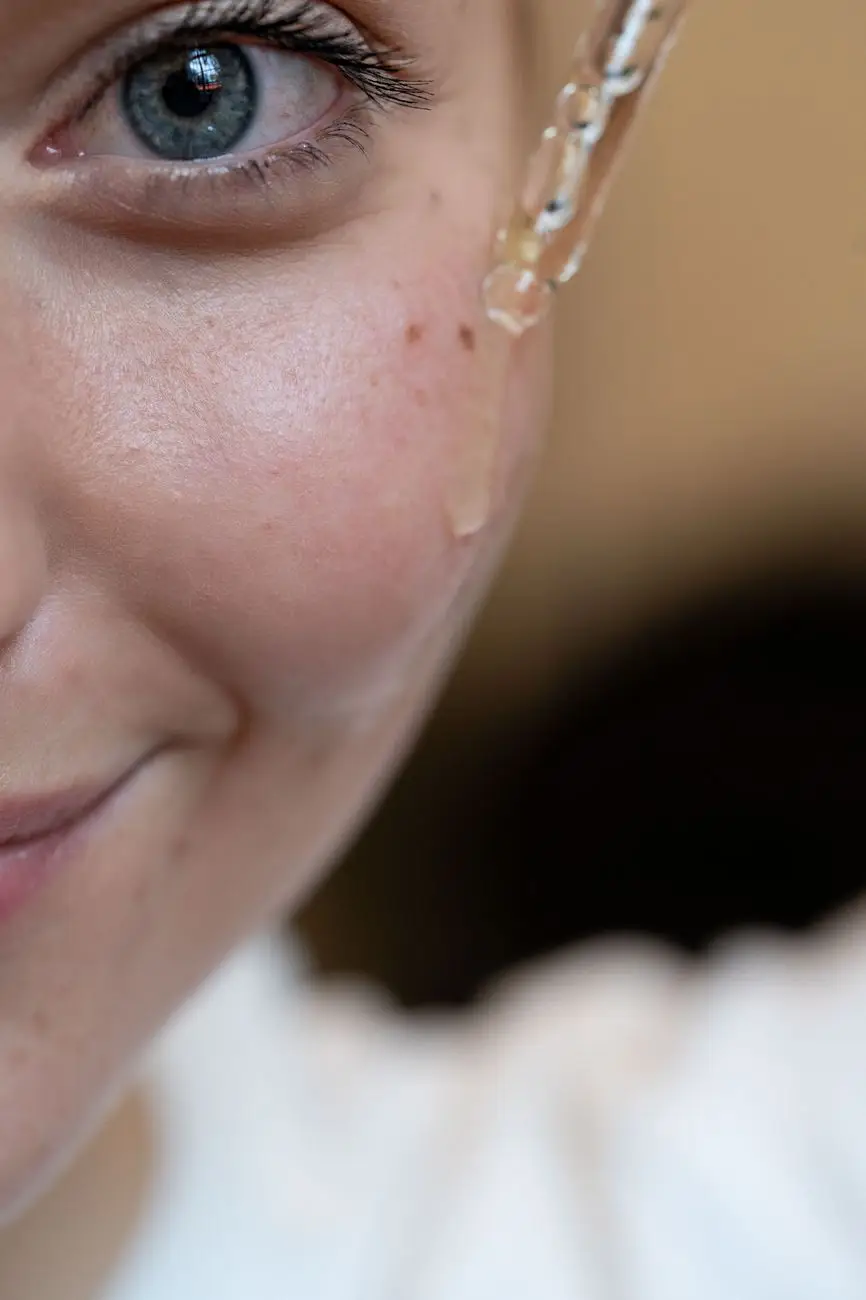 Virginia Fonseca: Guia de Skincare e Estilo Effortless Chic