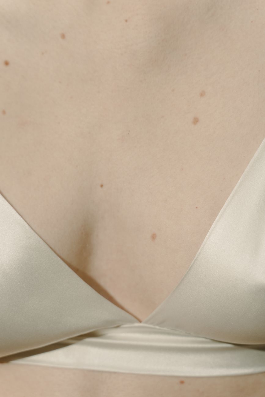 A Ciência da Estética Clean Girl: A Aura de Juliana Baroni