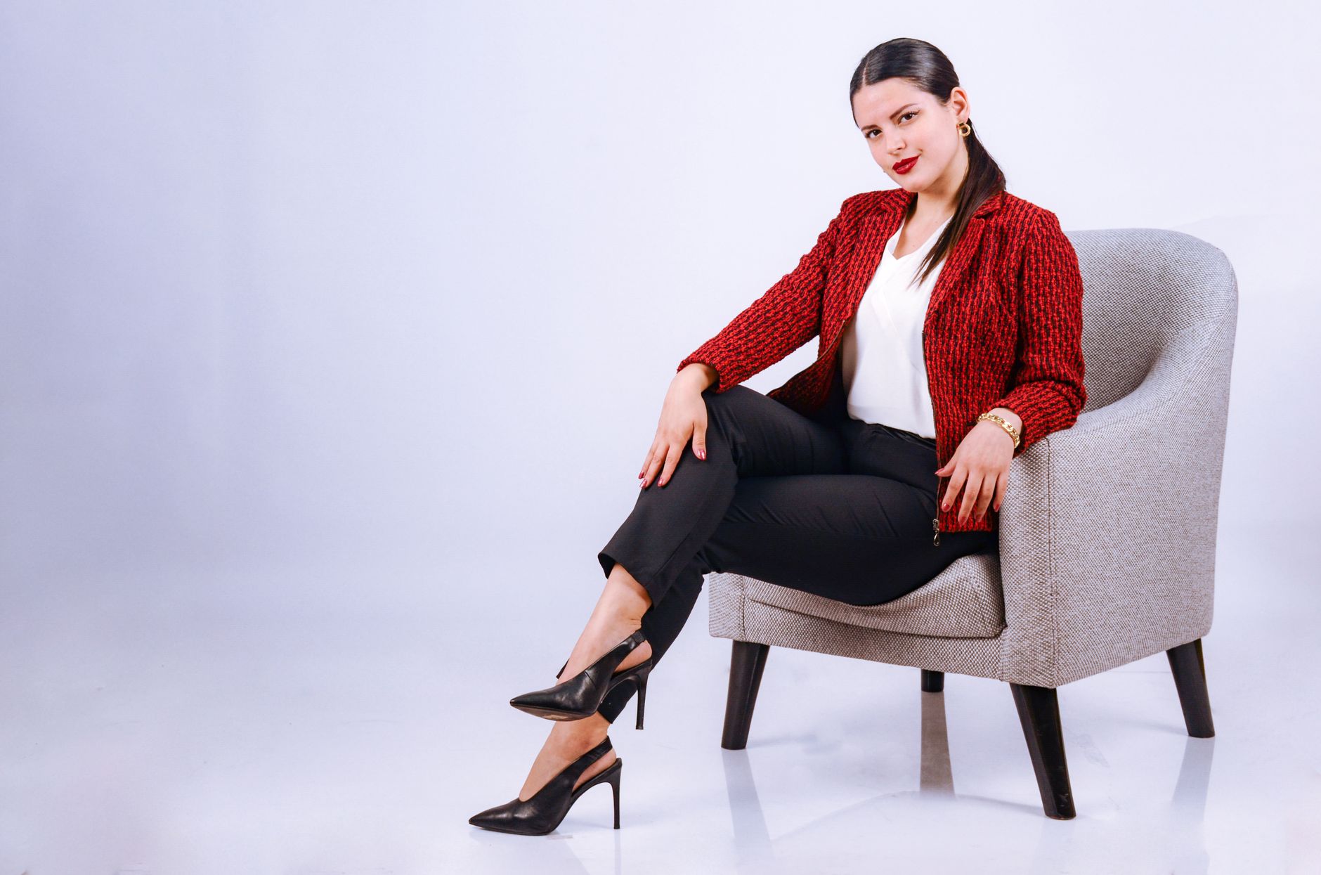Simone Gutierrez: A Evolução Cosmopolita e a Ciência do Estilo
