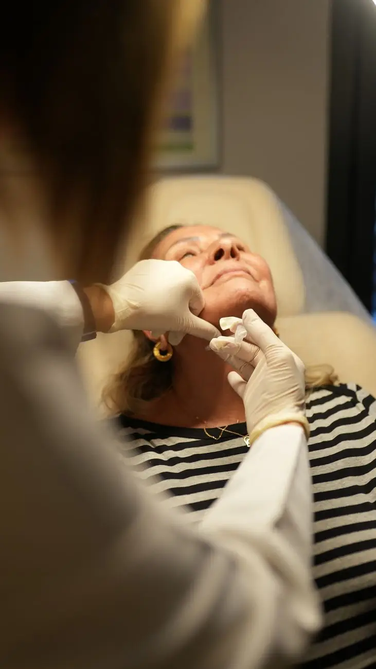 O Impacto da Estética das Celebridades na Cosmetologia